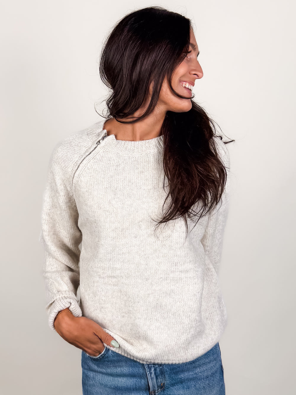 Mandisa Long Raglan Sleeve Crew Pullover