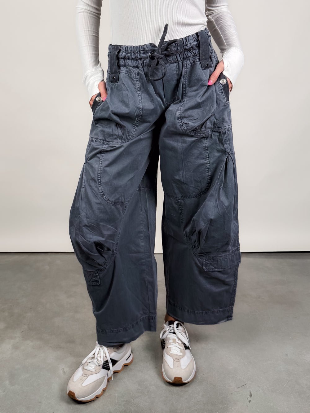 Onset Parachute Pant