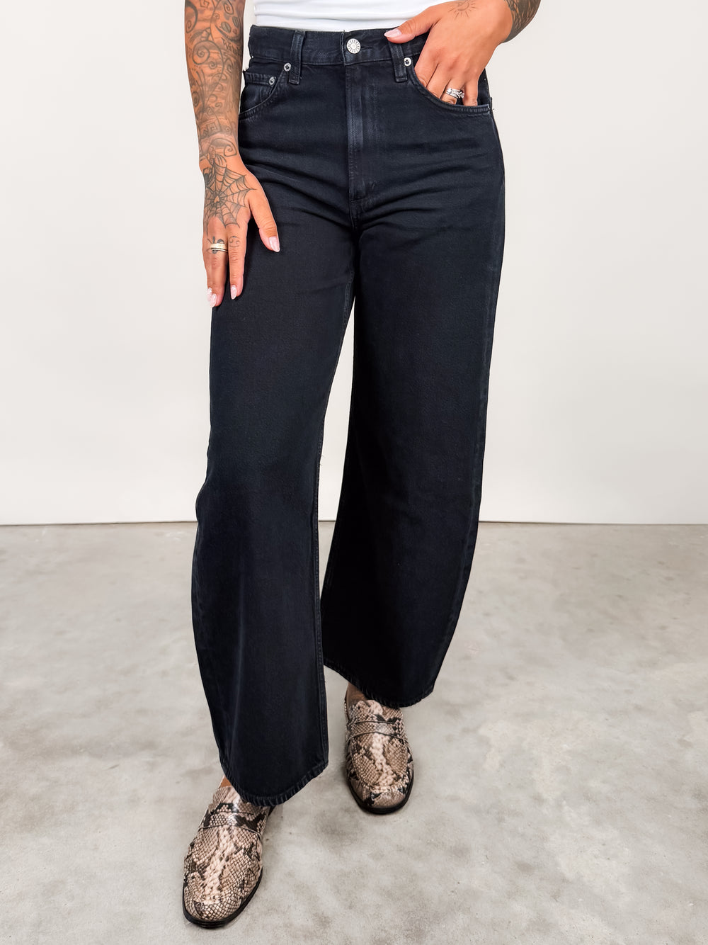 Low Curve Jean Crop in Crushed