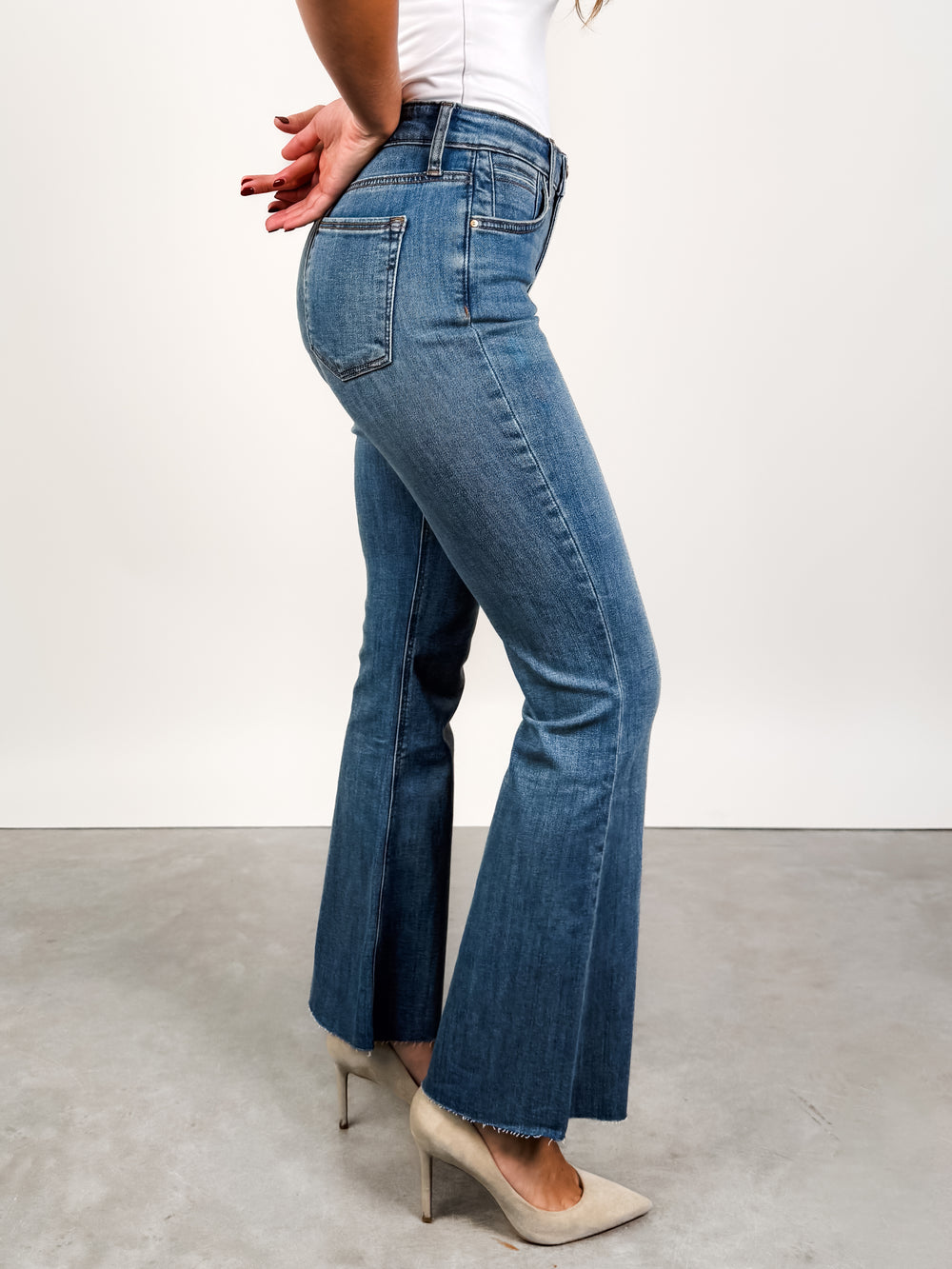 Stella High Rise Fab Ab Flare in Hardworking