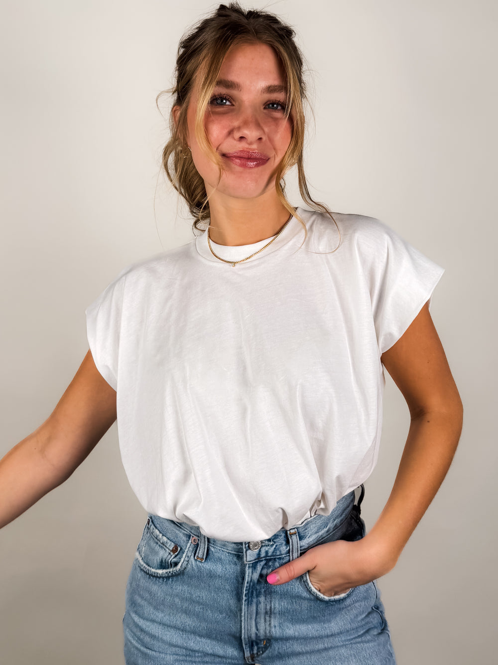 Lightweight Bubble Tee with relaxed fit