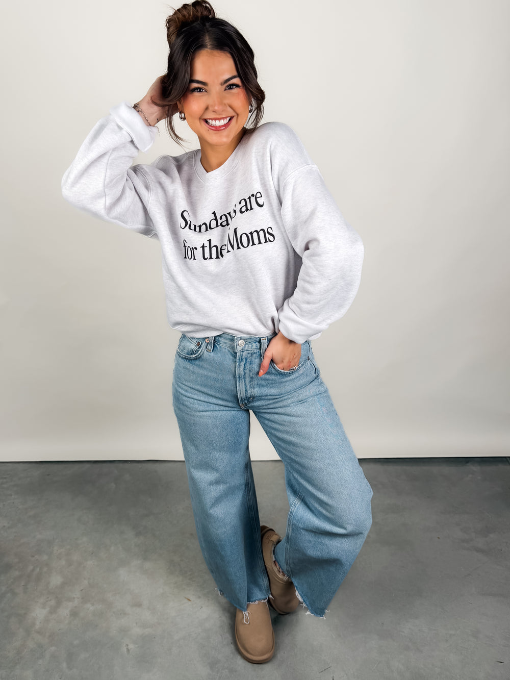 Sundays Are For The Moms Mid Cropped Graphic Sweatshirt