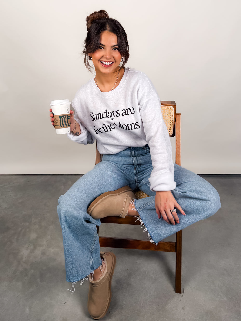 Mom graphic sweatshirt