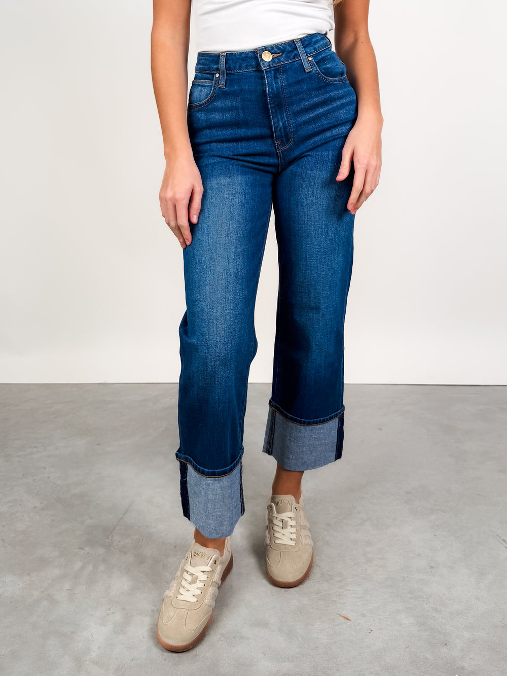 Sienna High Rise Straight Leg in Admire