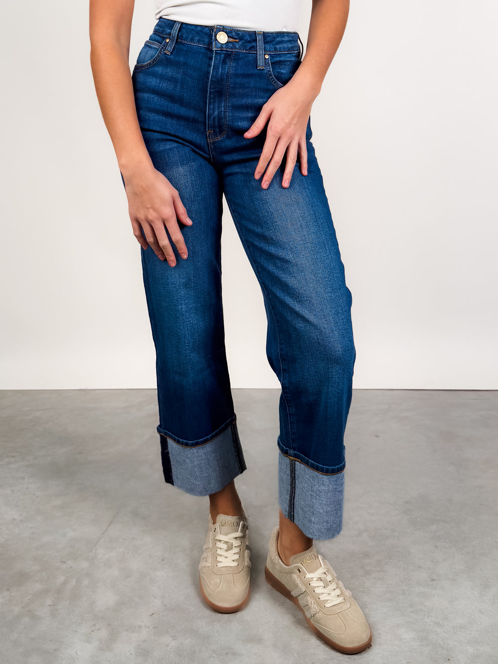 Sienna High Rise Straight Leg in Admire