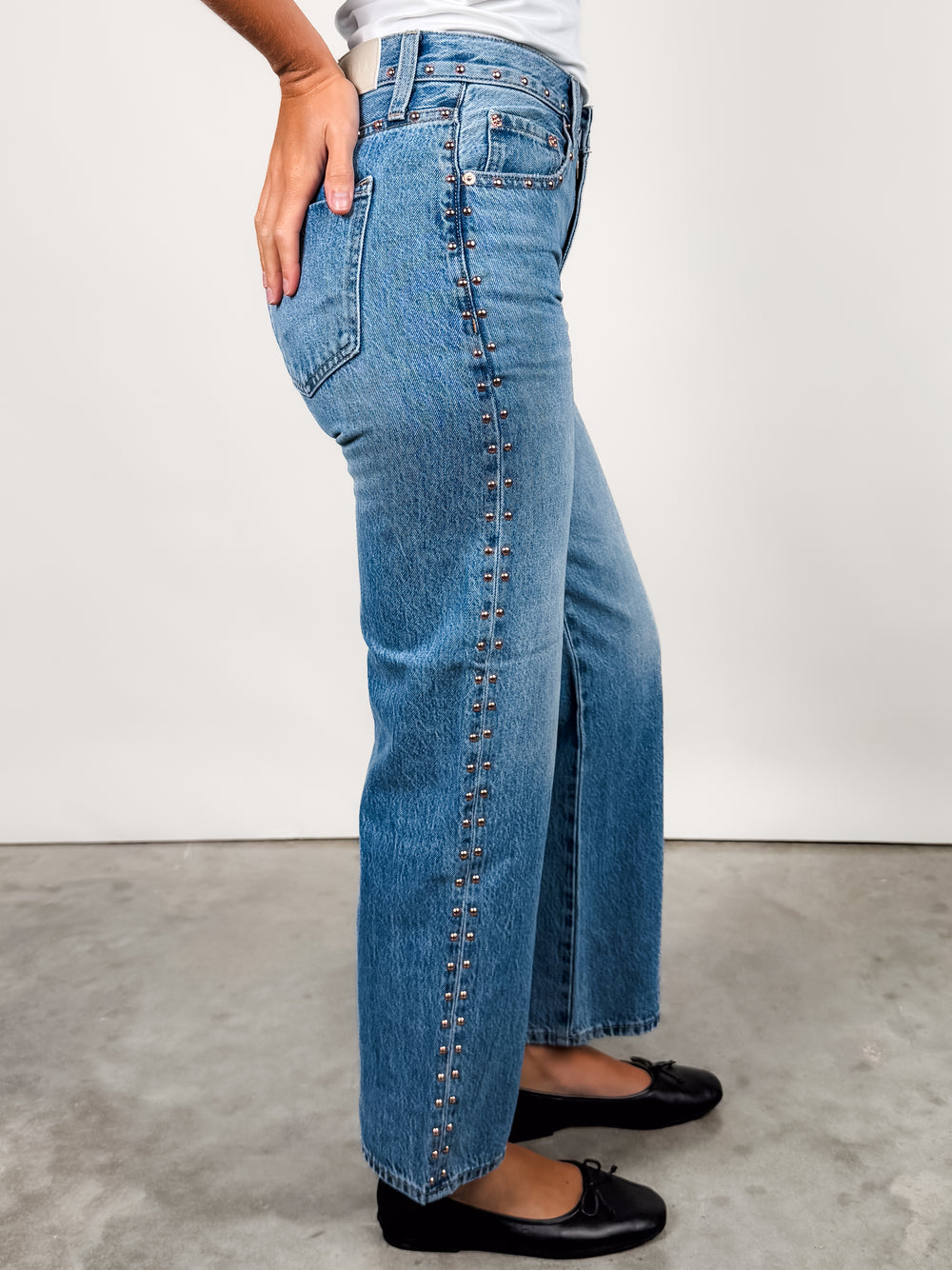 Lexi Mid Rise Bowed Straight Jean in Star Studded