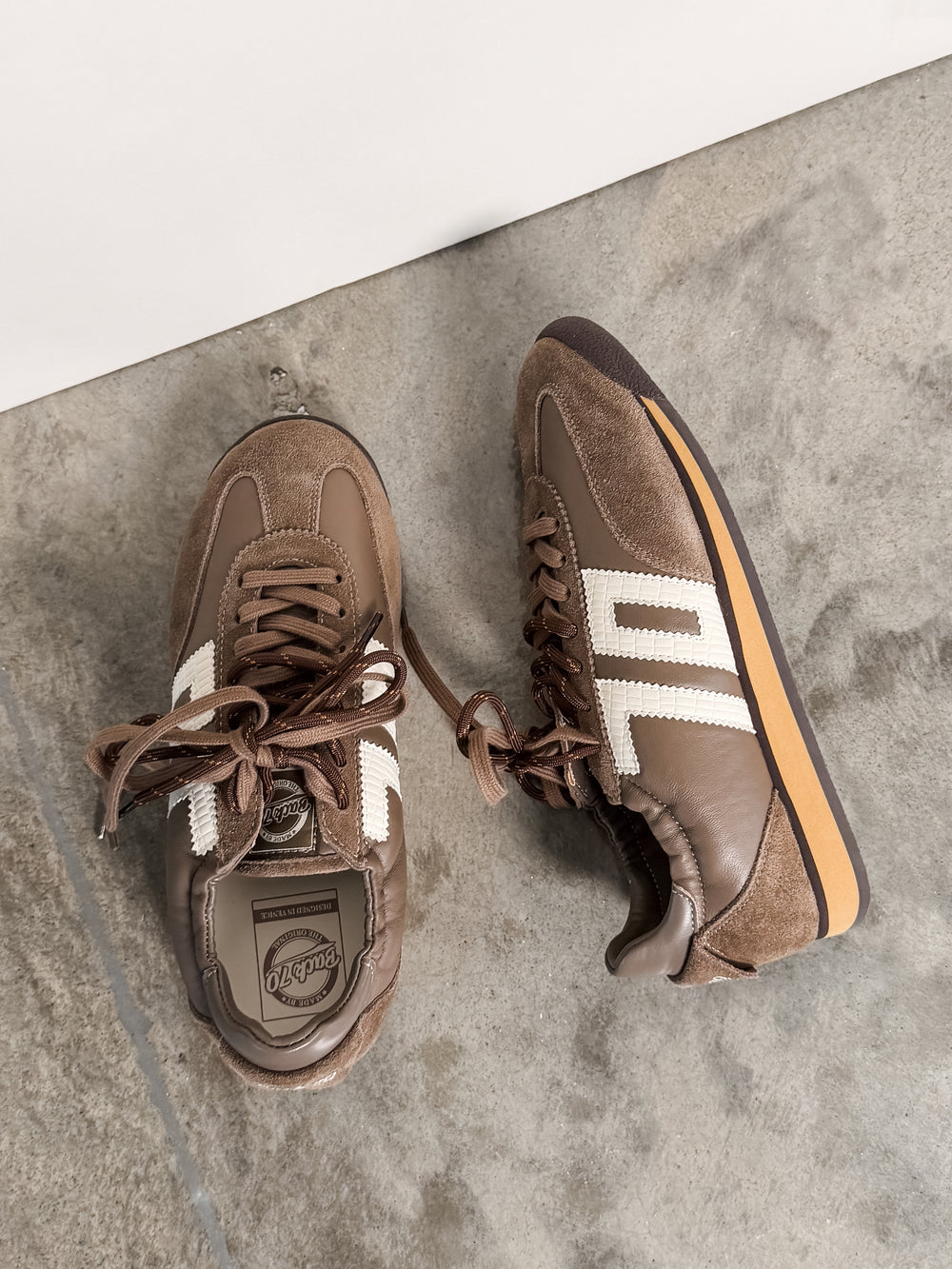 Rocket W26 Sneaker