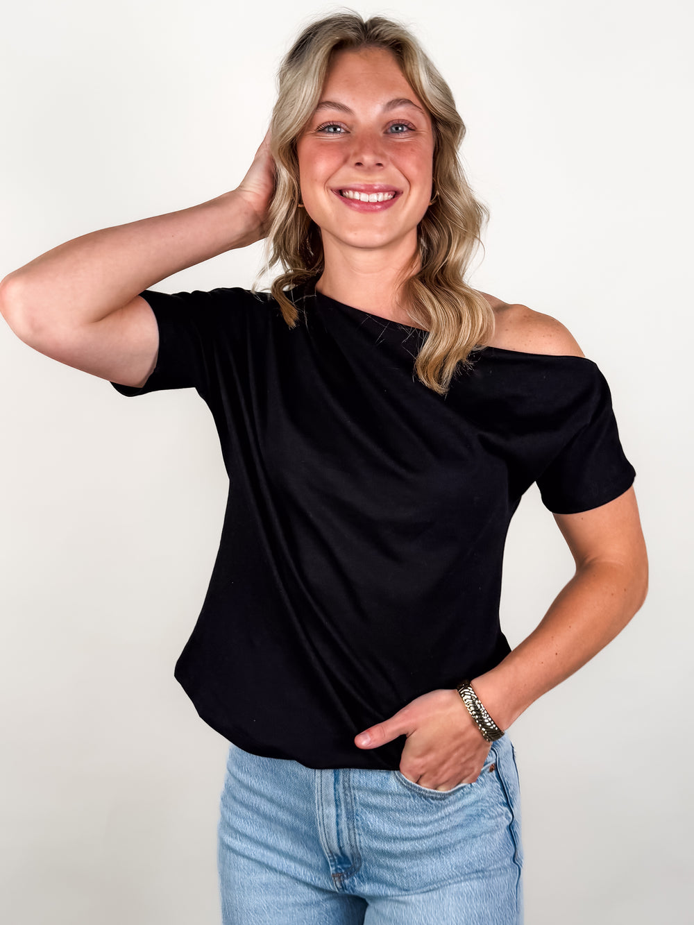No Obligation One Shoulder Top