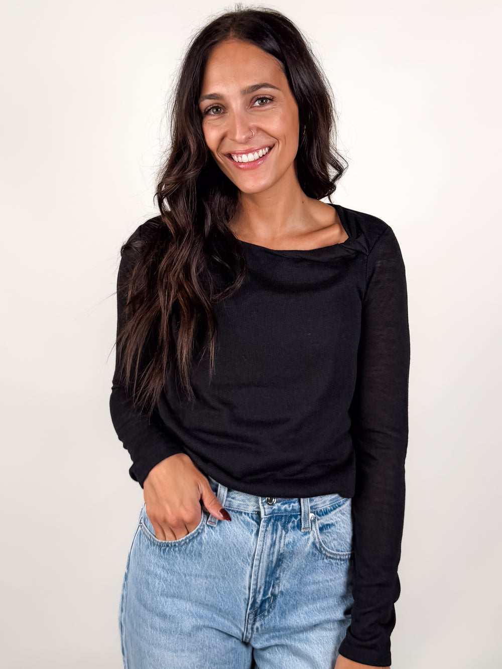 Suki Twist Top