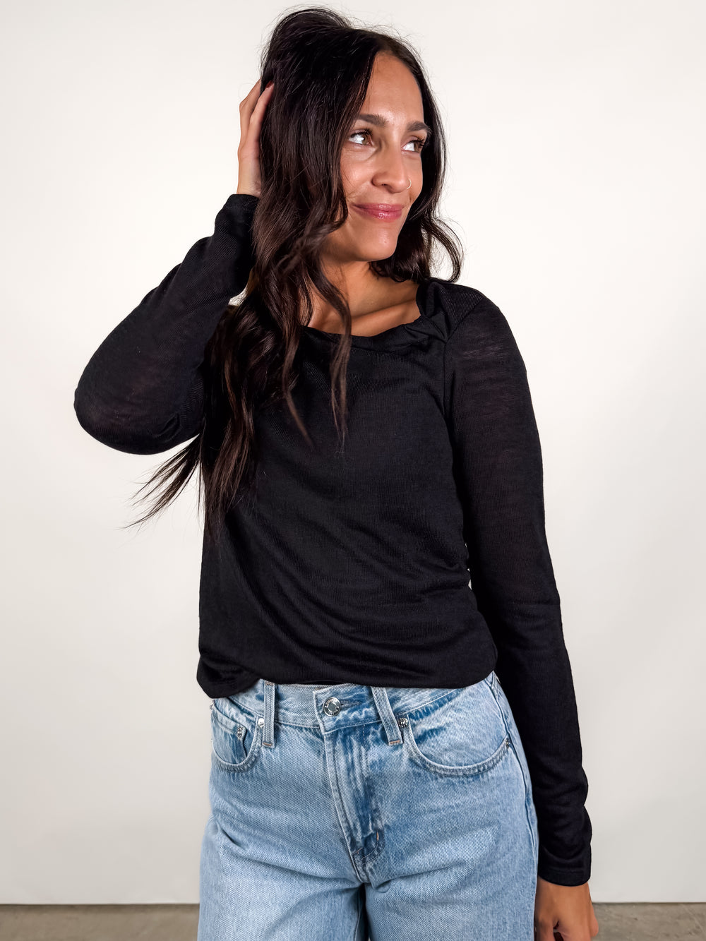 Suki Twist Top
