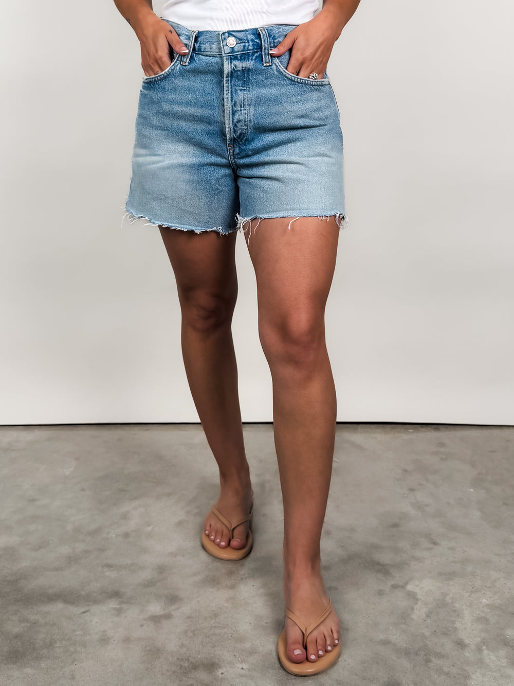 Nye Short in Post