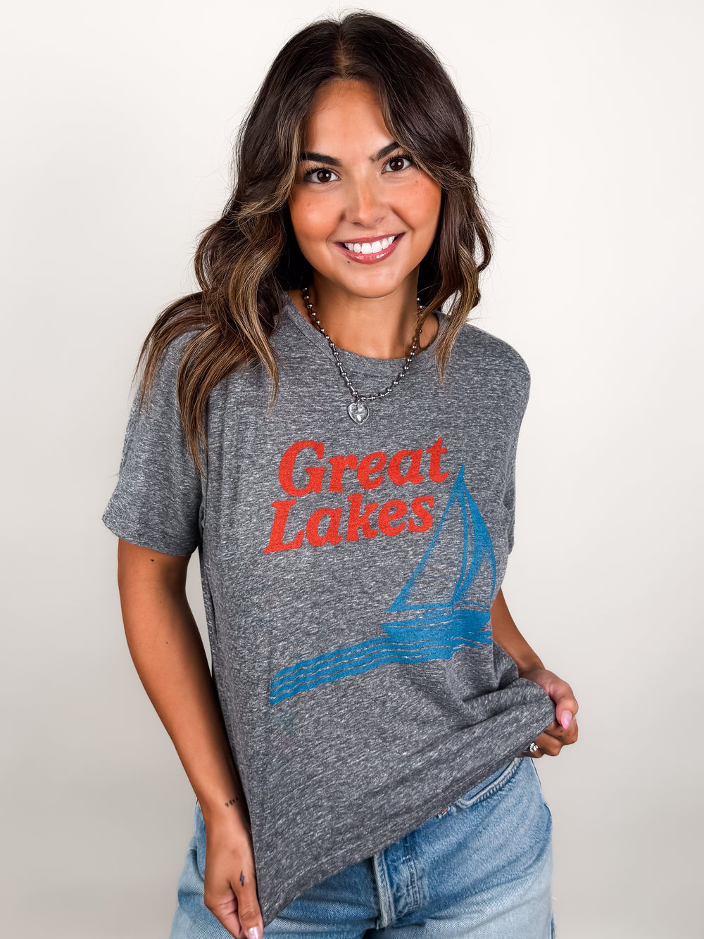 Great Lakes Sailboat Everyday Tee