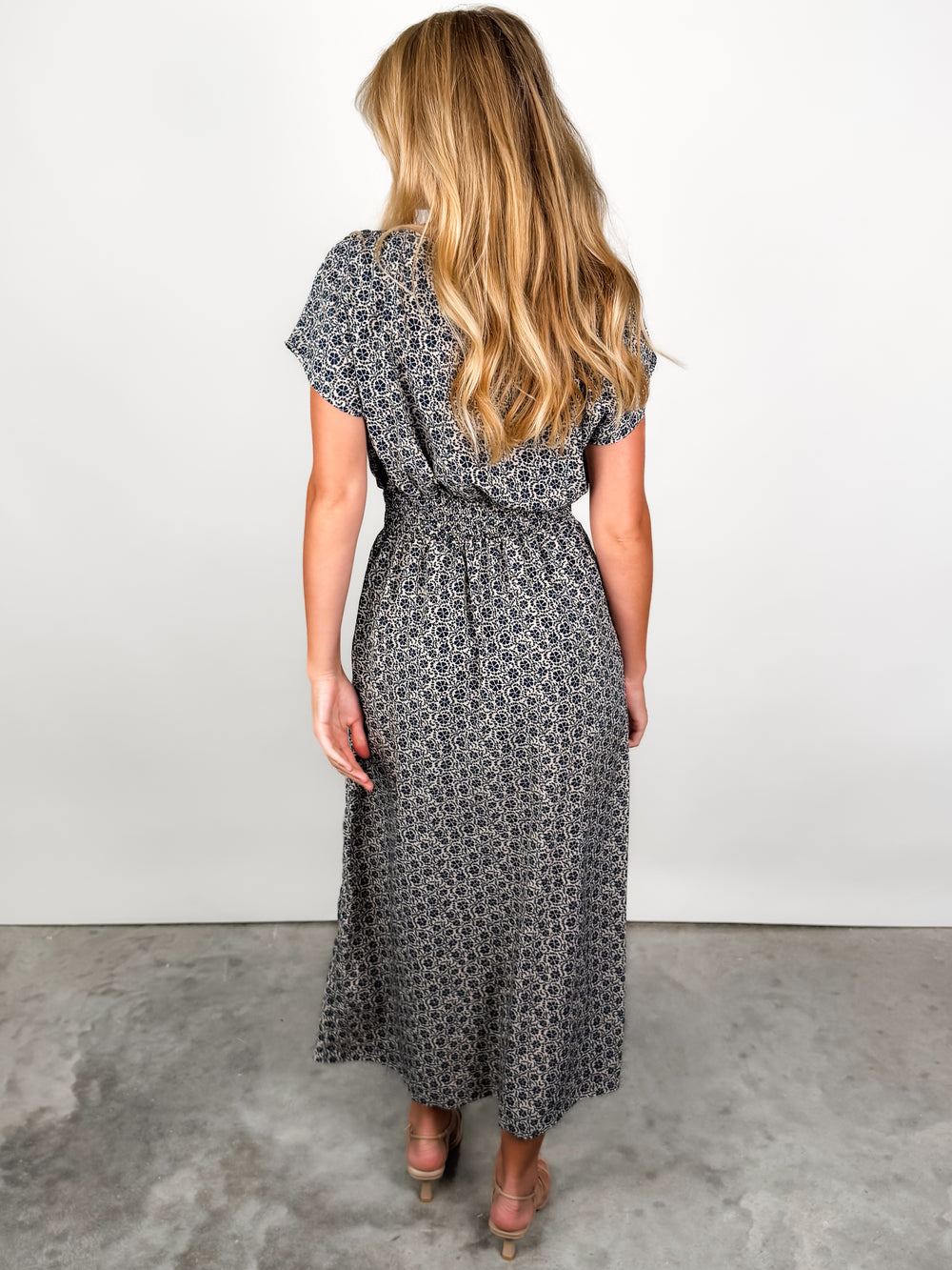 Sanna Iris Floral Midi Dress