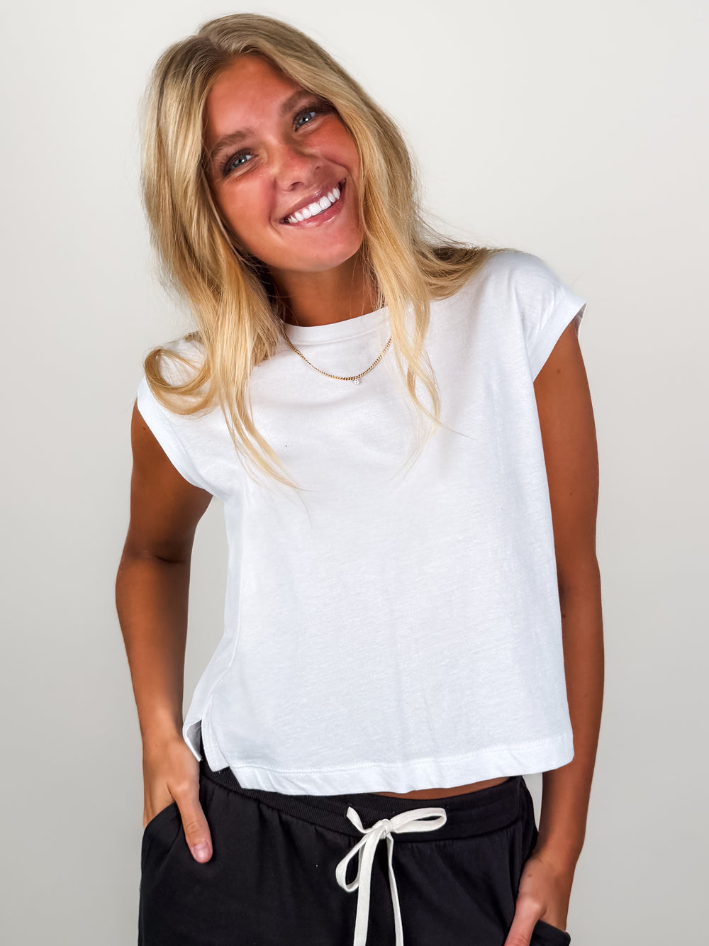 Flex Sleeveless Tee