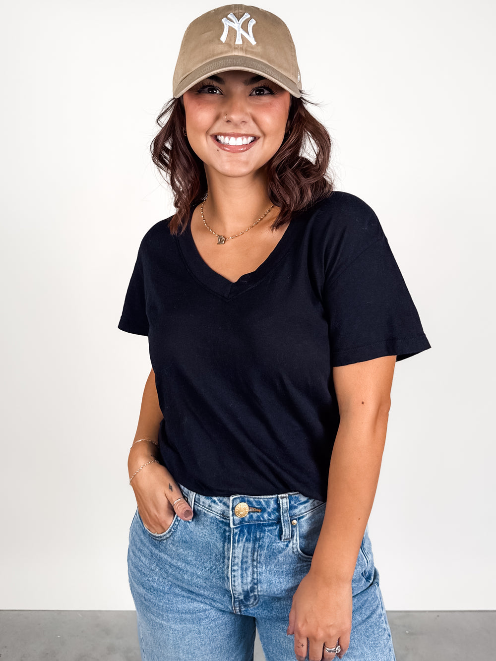 Hendrix V Neck Tee Essentials