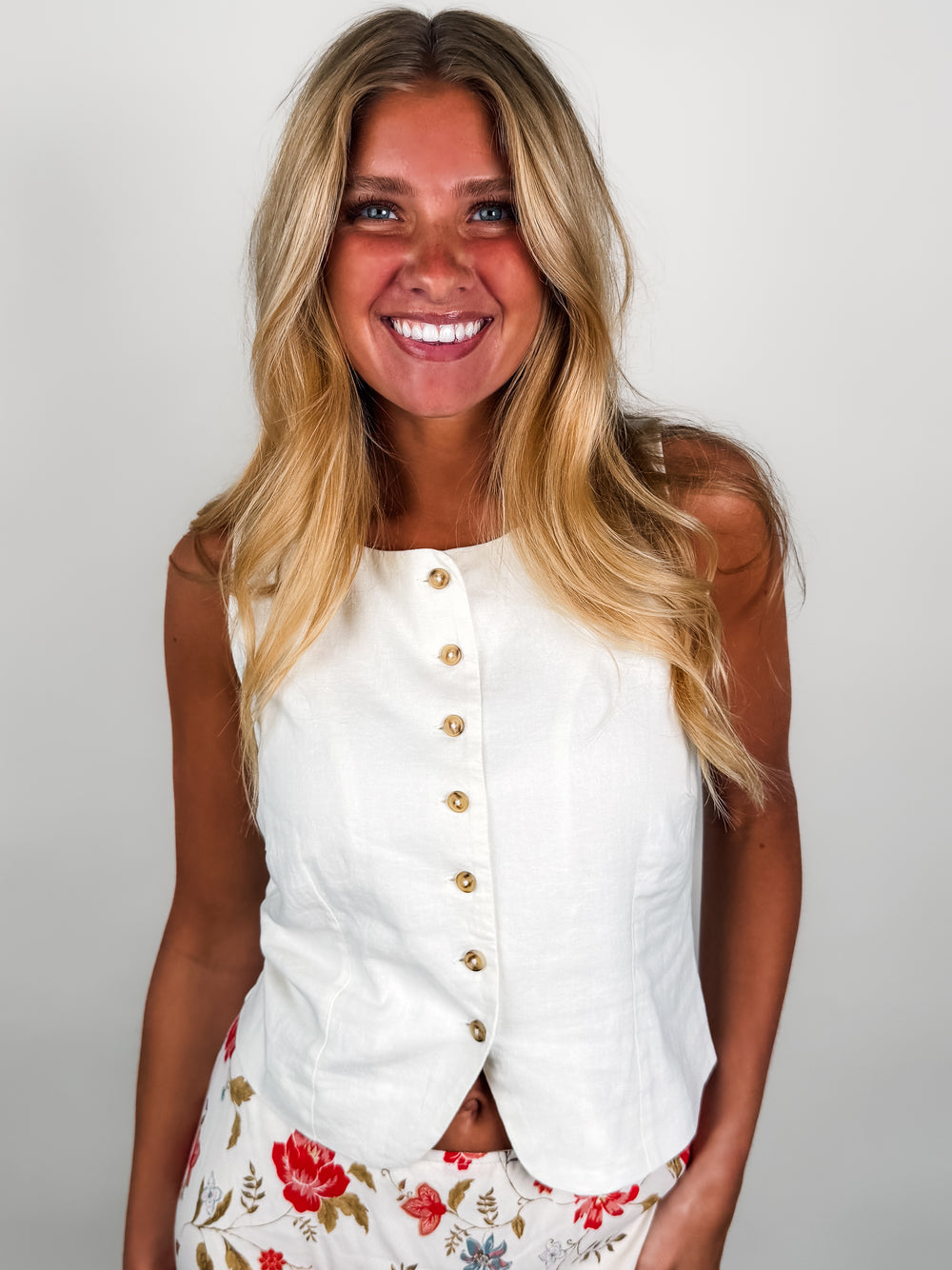 Roman Linen Vest