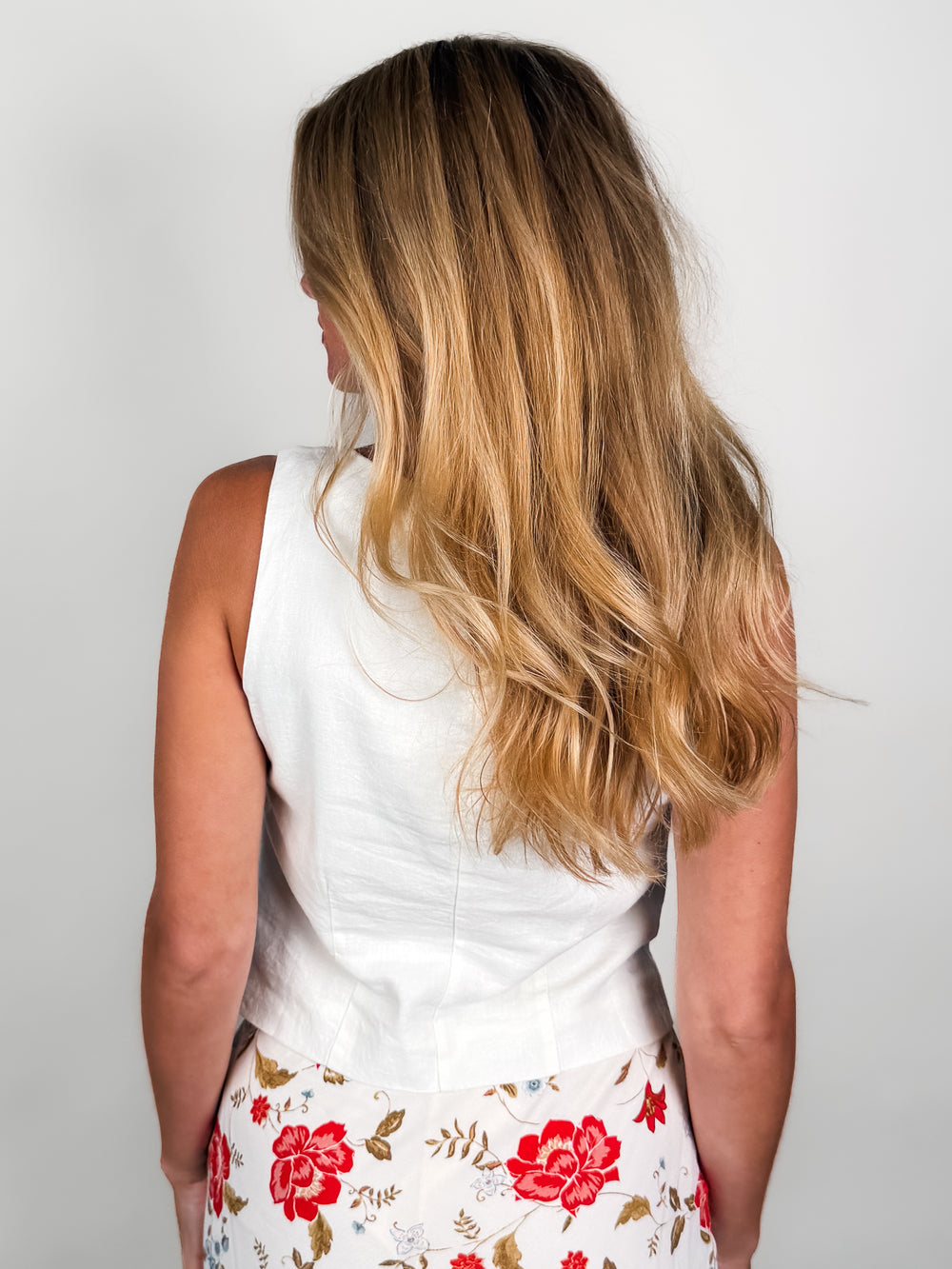 Roman Linen Vest
