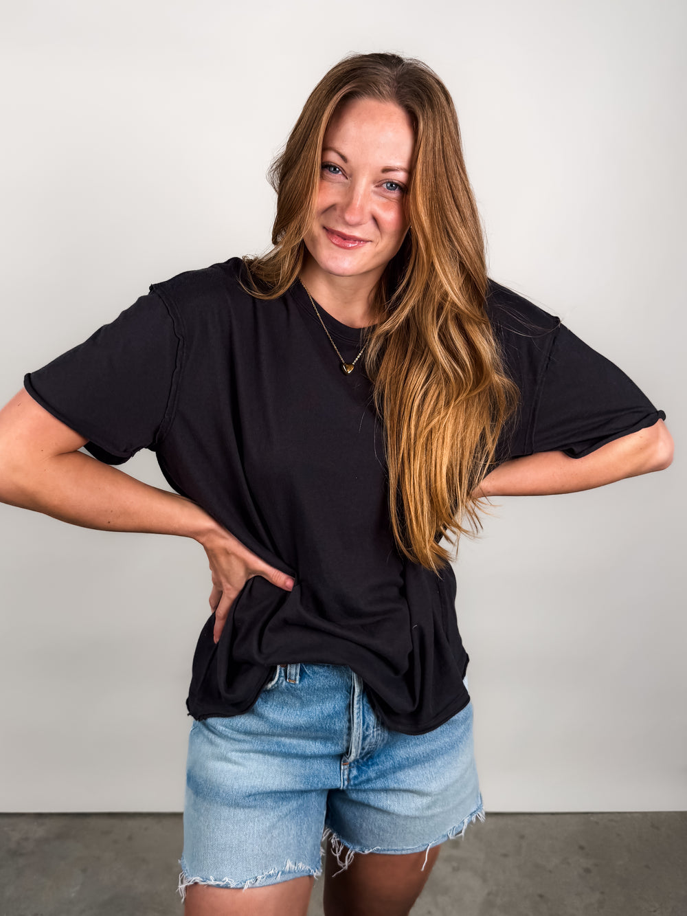 Nina Tee