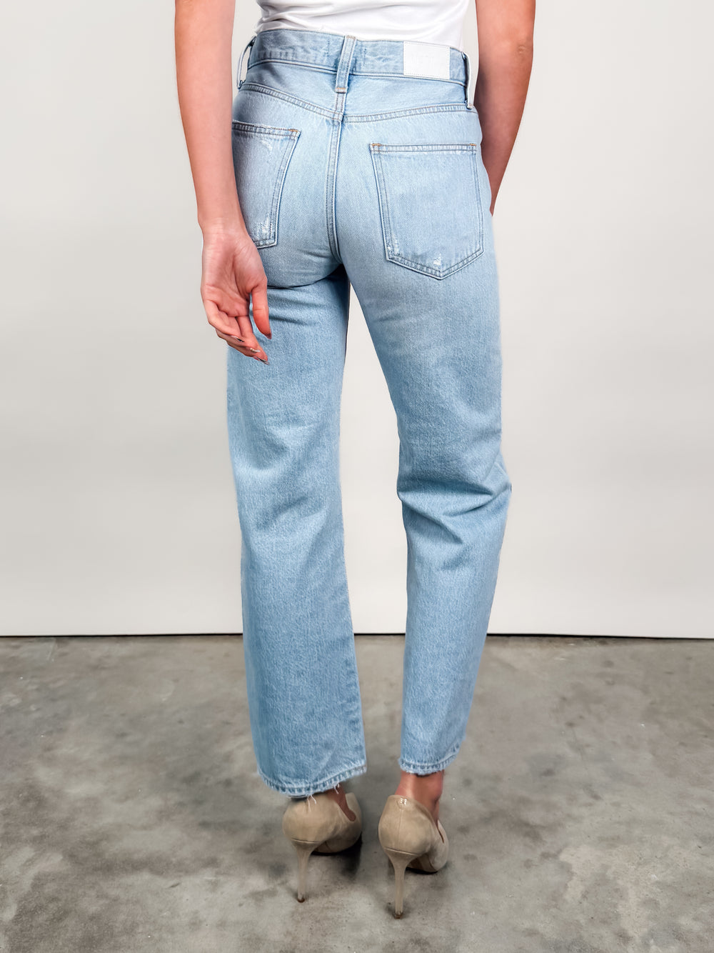 Lexi Mid Rise Straight in Dolce Vita Vintage