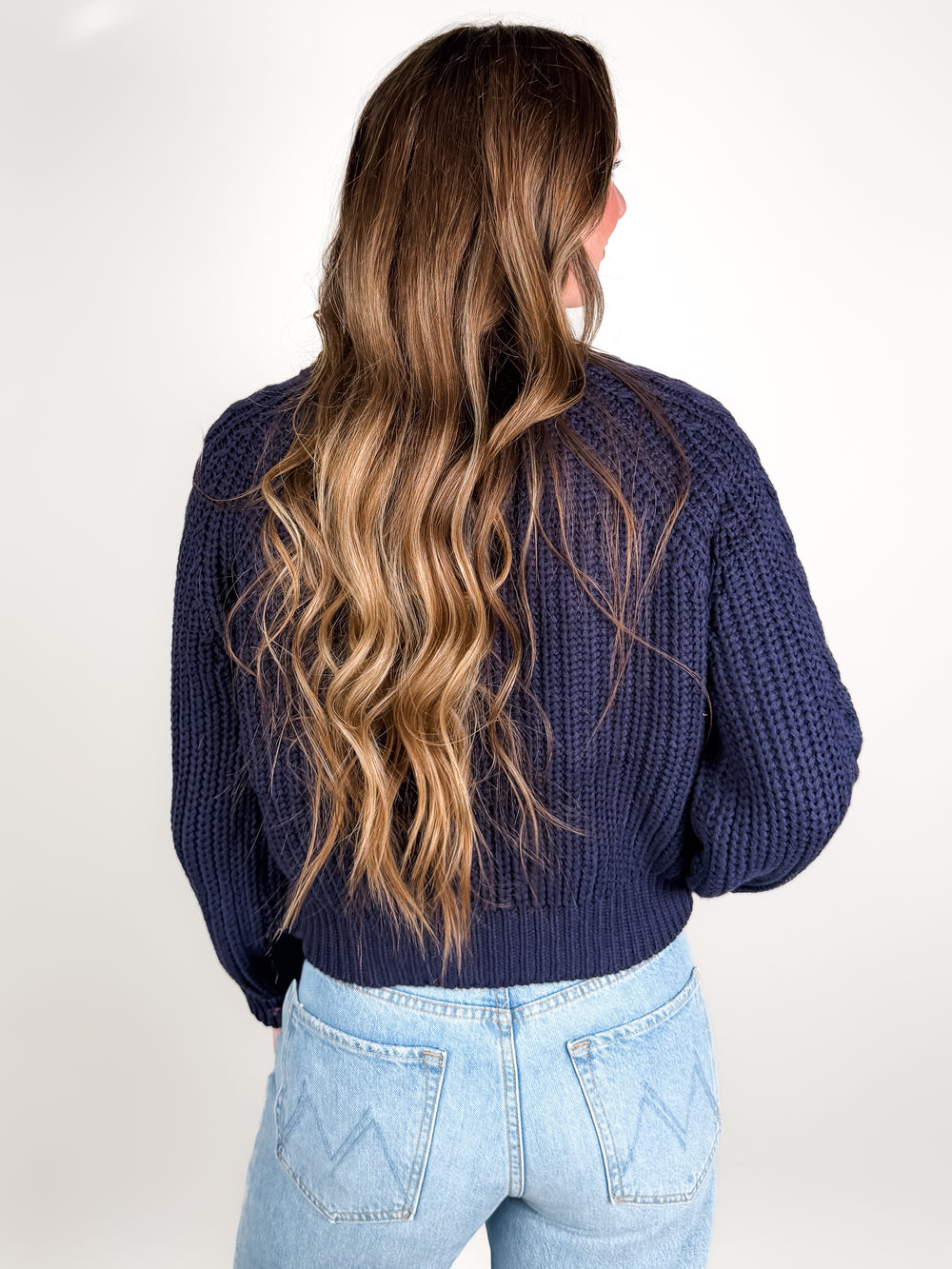 On Center Circle Cable Braid Crop Sweater