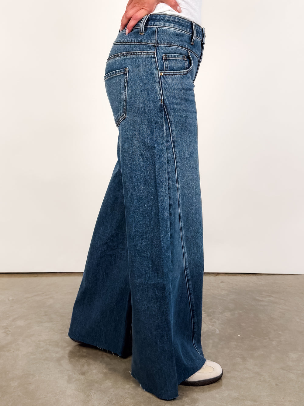 Blake Super Wide Leg in Brightly