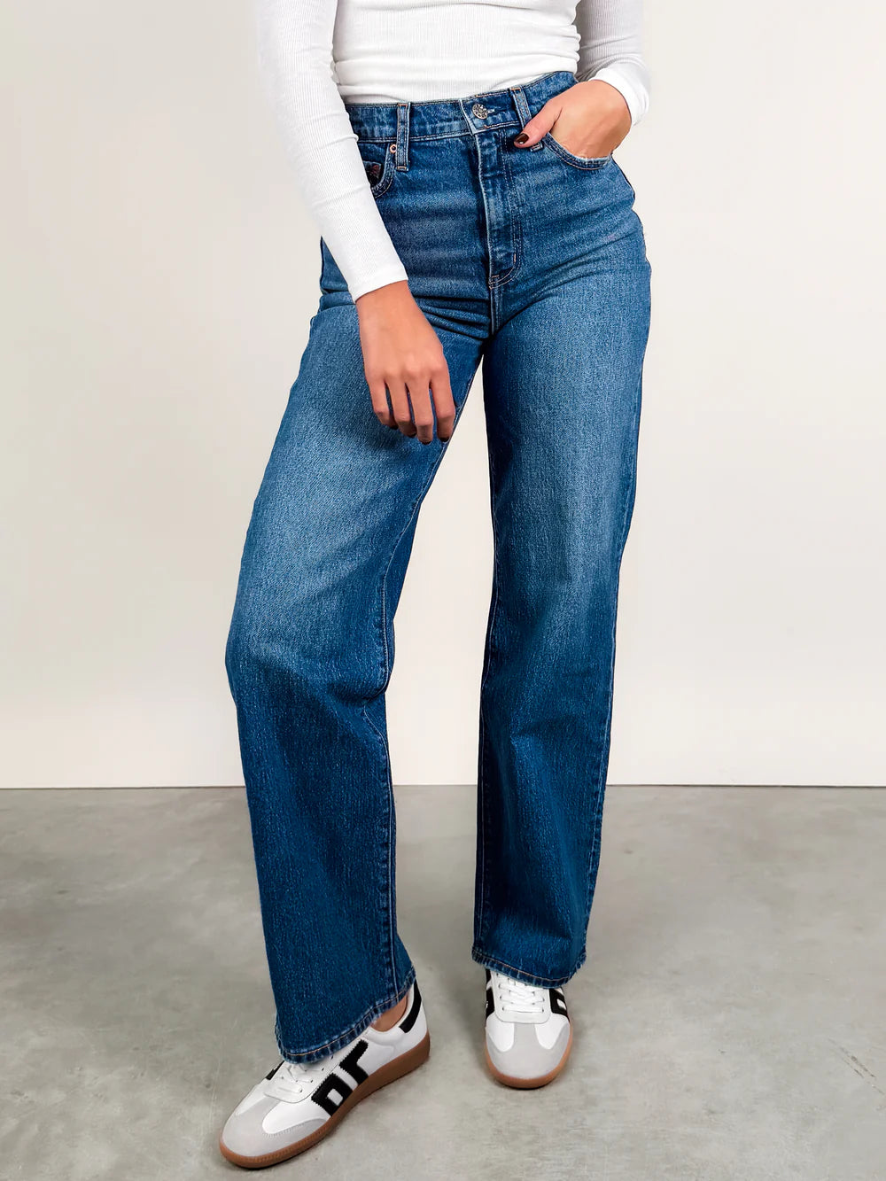 Shop the City Straight