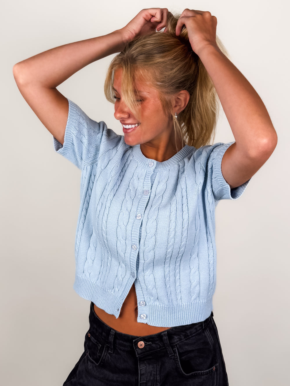 Cera Cardigan