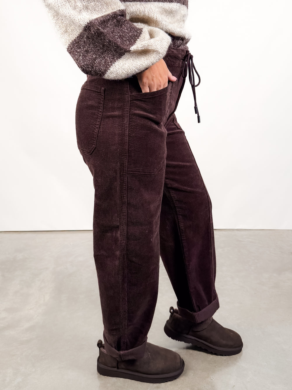Villa Drawstring Barrel Pant in Chocolate