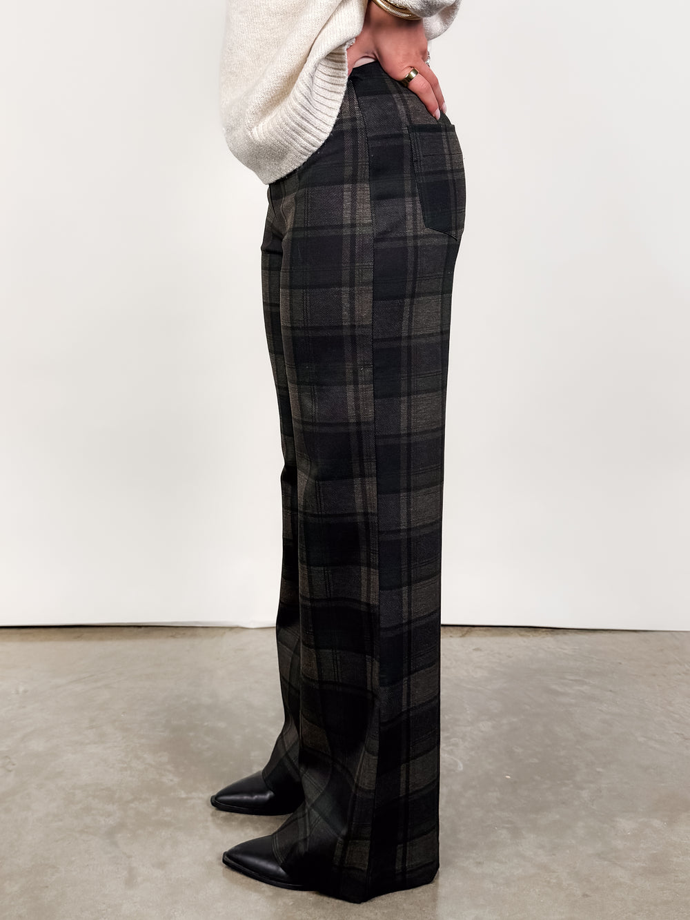 Relay Pull On Pant
