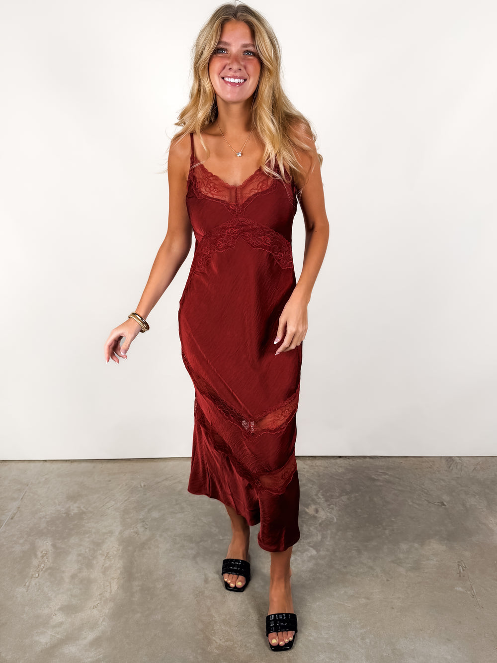 Bruna Lace Inset Midi Dres