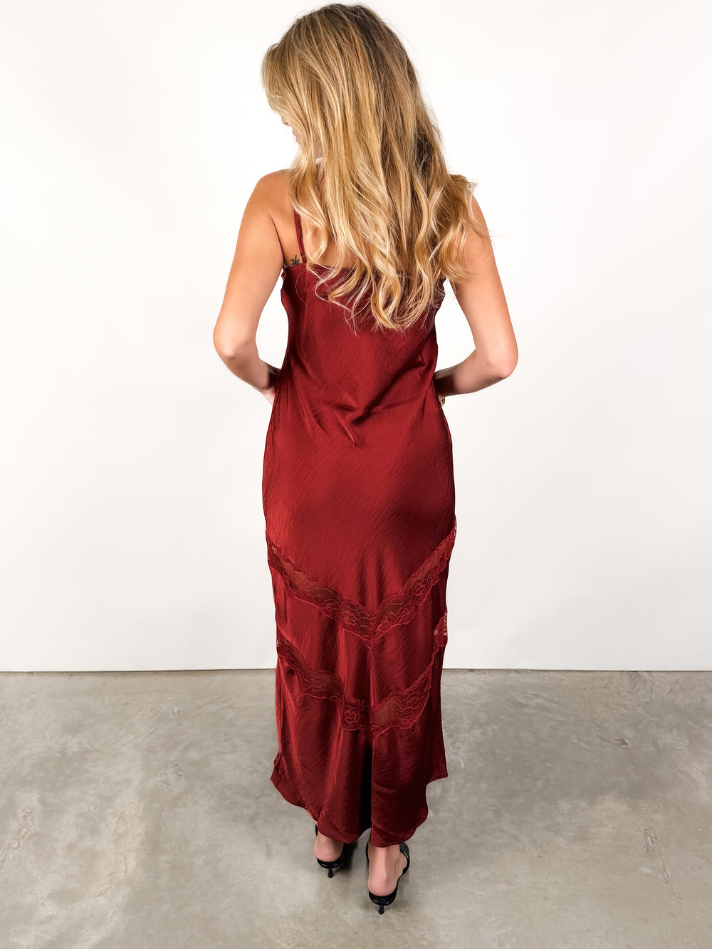 Bruna Lace Inset Midi Dres