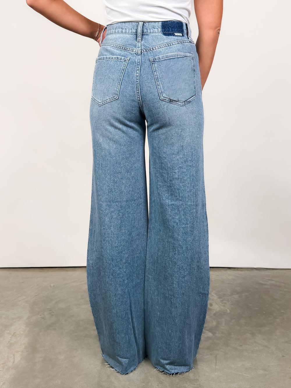 Far Out High Rise Wide Leg in Stardust