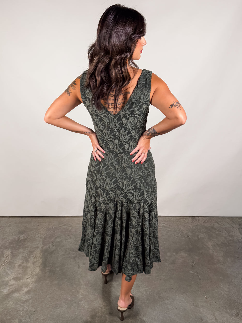 Sugar Stems Midi Dress