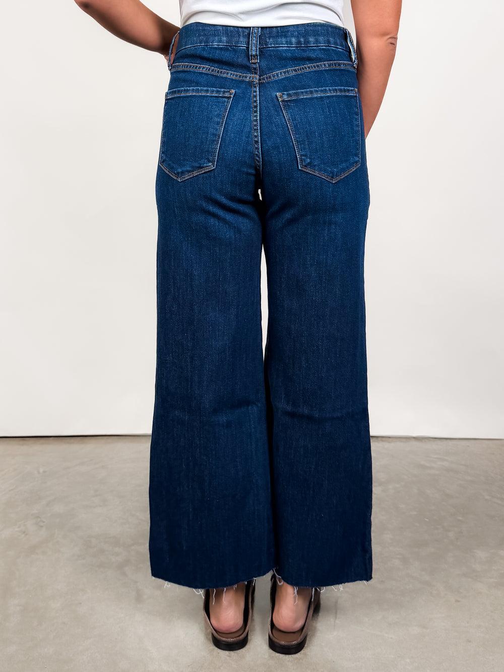 Meg High Rise Wide Leg Raw Hem in Freedom