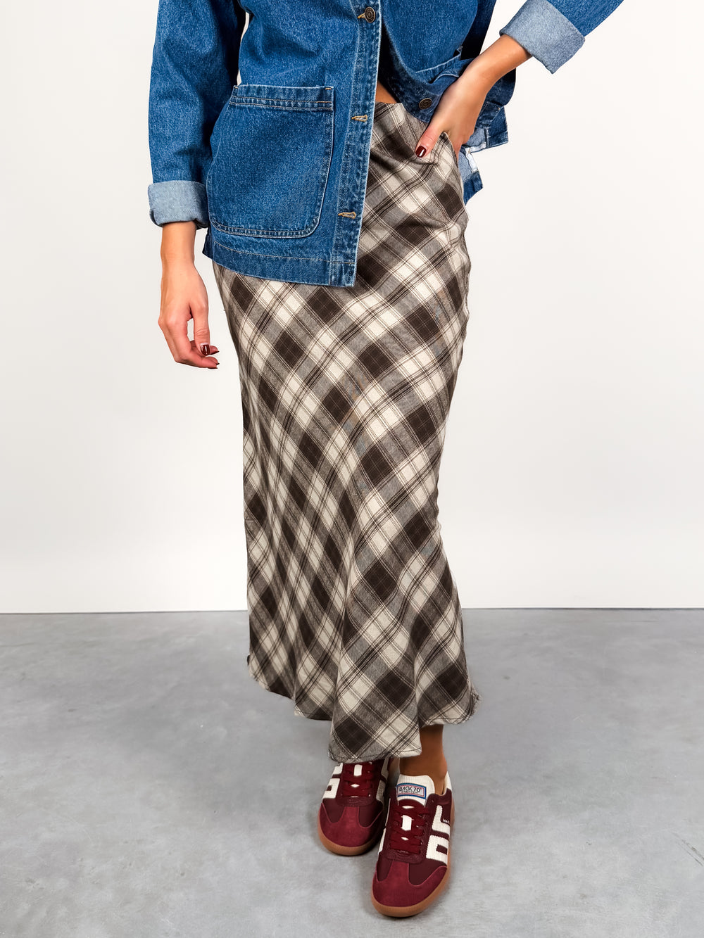 Europa Plaid Midi Skirt