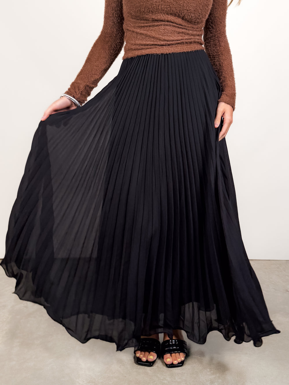 Give Me Credit Skirt