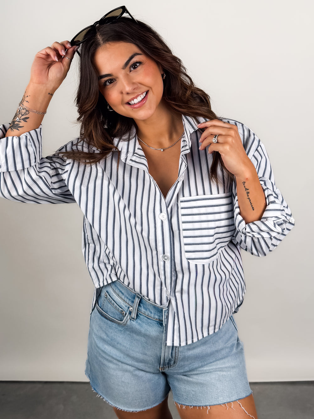 Kerwin Crisp Poplin LS Hi-Low Shirt