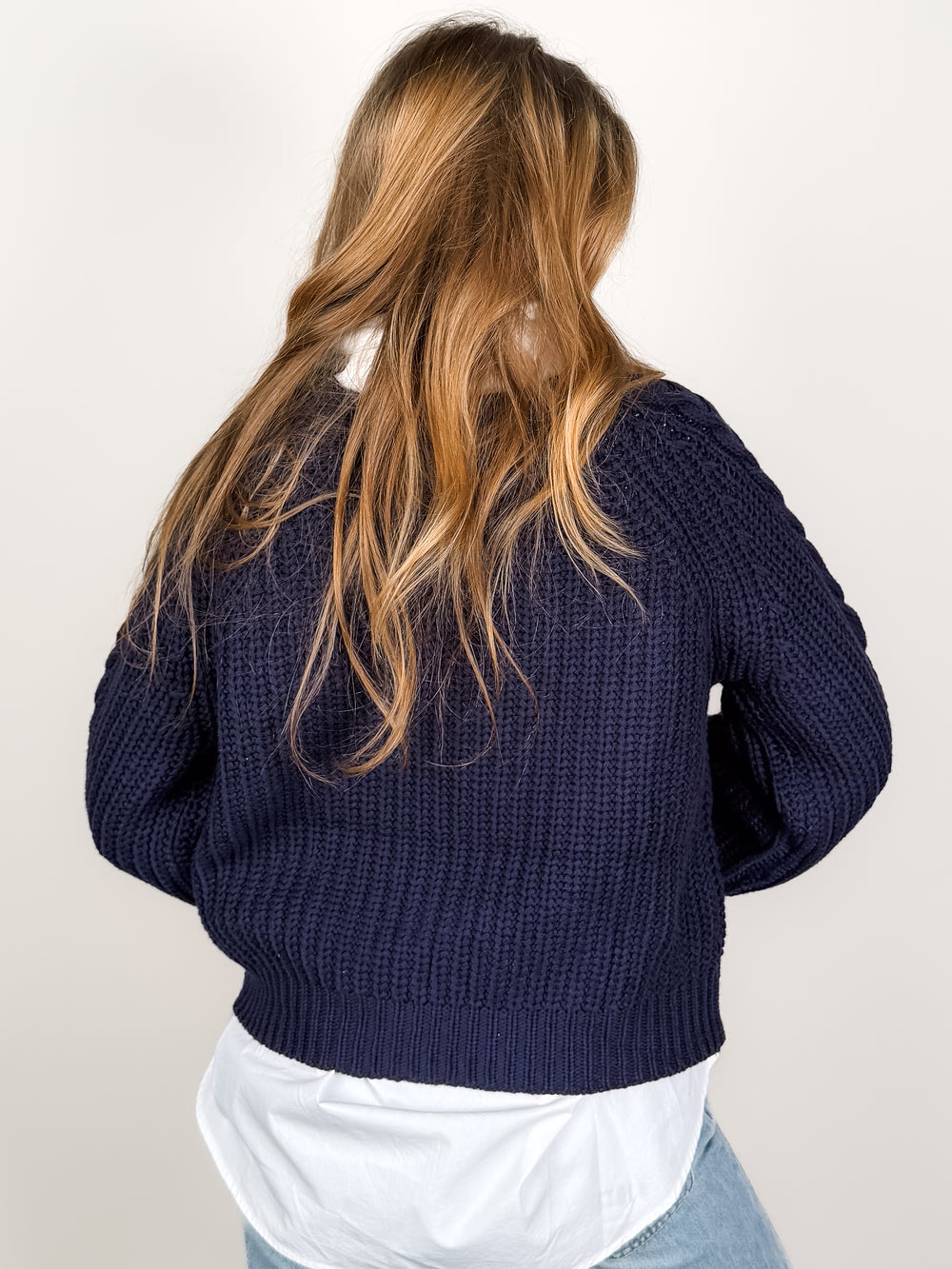 On Center Circle Cable Braid Crop Sweater