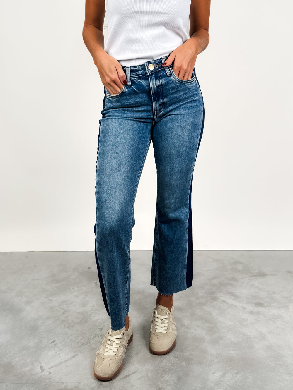 Kelsey High Rise Ankle Flare in Inerrant