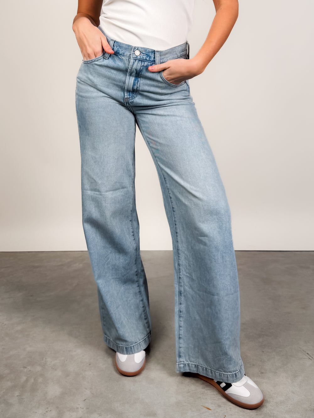 Jadyn Low Slung Palazzo Jean in Chateau