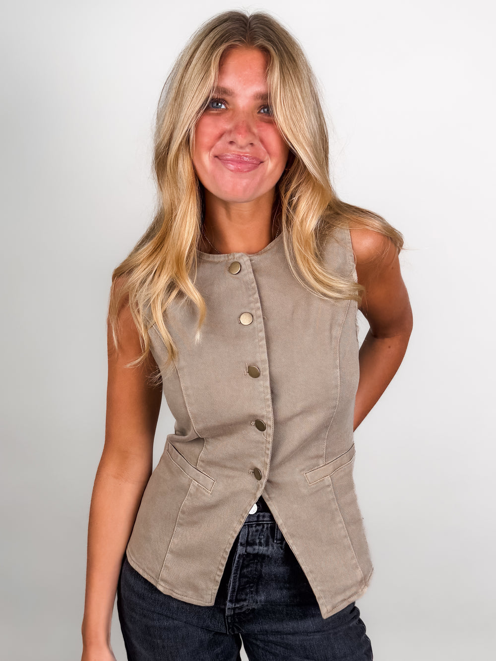 Flirting With Jack Sleeveless Shirt