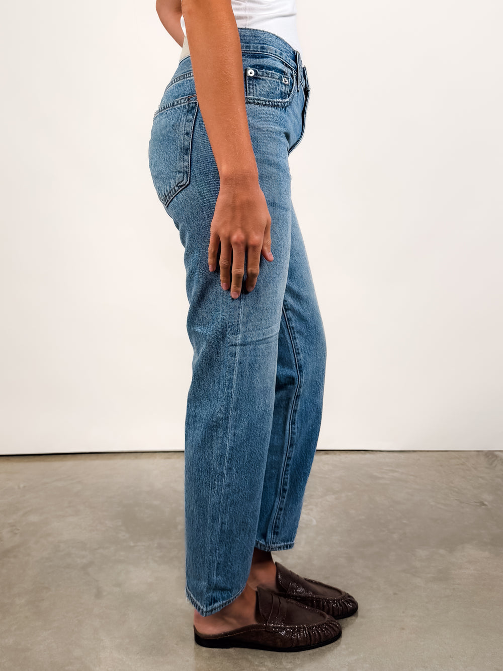 Issa Mid Rise Relaxed Ankle Straight in Metropolis