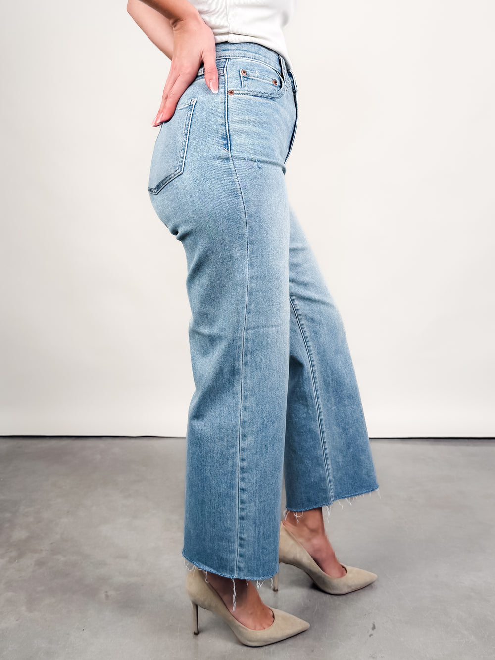 Pleaser High Rise Wide Ankle in New Light