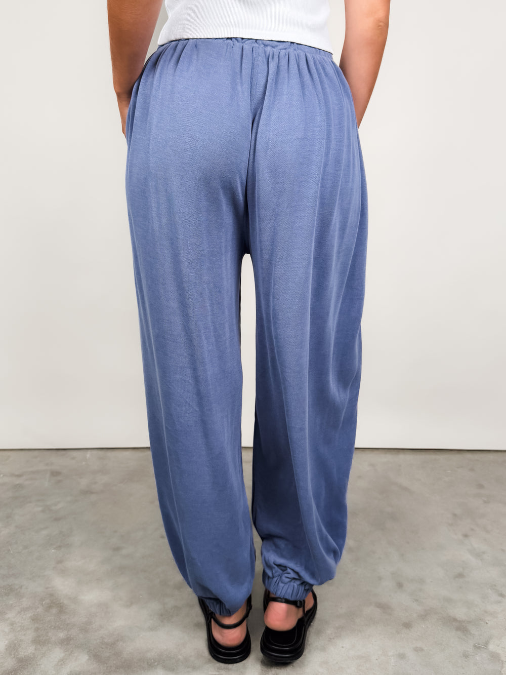 Momentum Pant in