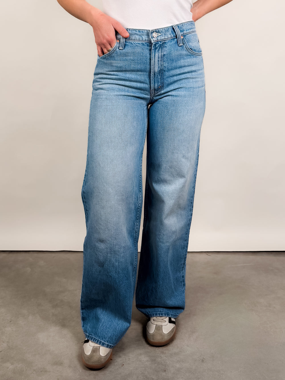 The Rerun Zip Sneak in Last Bite