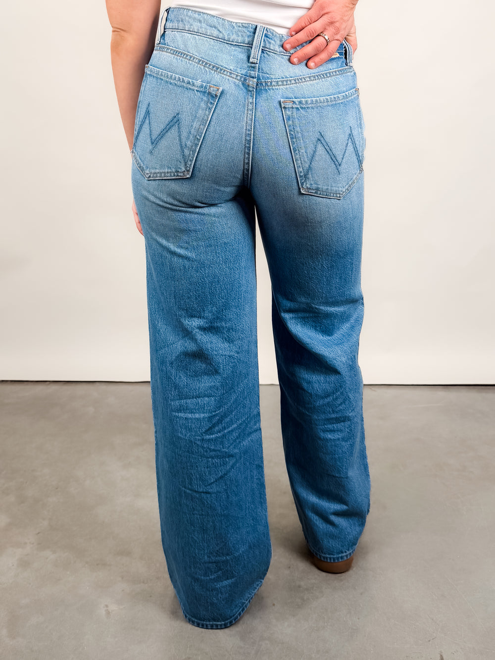 The Rerun Zip Sneak in Last Bite