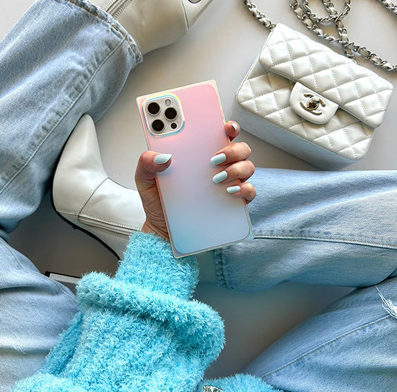Magsafe Iphone Case in Iridescent Satin