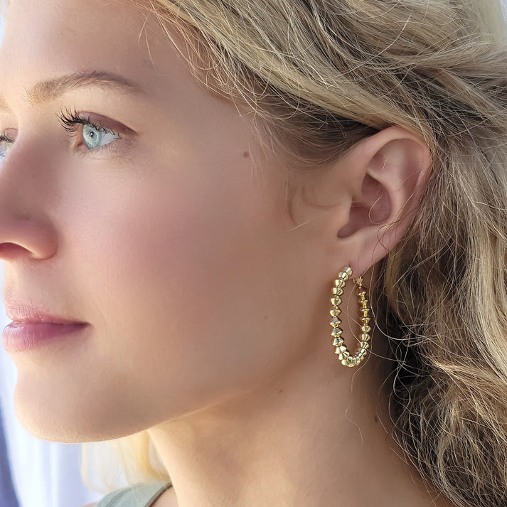 211 Conical Bead Pattern Hoops