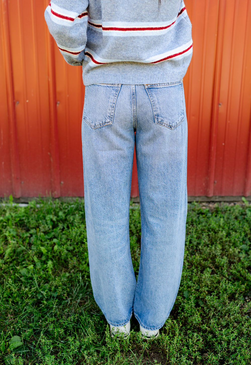 Low Curve Jean Crop 27.5 in Chord