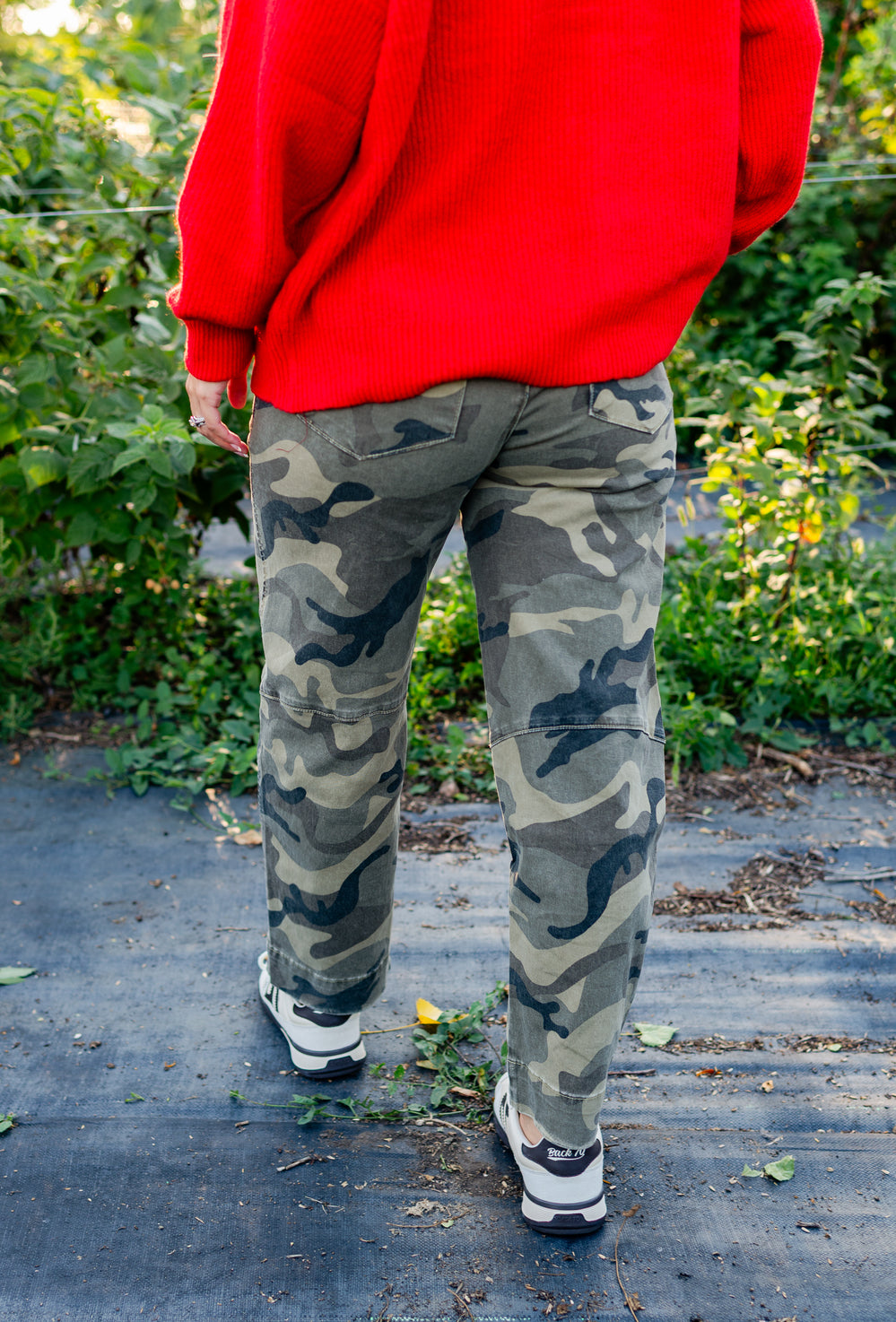 Ashton Wide Leg Barrel in Olive